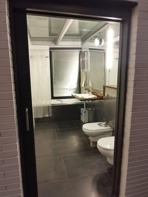 Casa Bajo El Acueducto Con Plaza De Garaje Villa Segovia Dış mekan fotoğraf