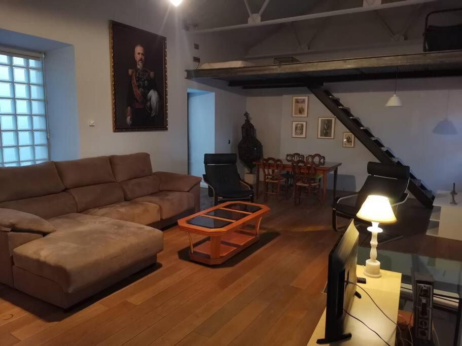 Casa Bajo El Acueducto Con Plaza De Garaje Villa Segovia Dış mekan fotoğraf